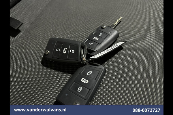 Volkswagen Crafter 2.0 TDI L3H3 L2H2 Euro6 Airco | Apple Carplay | Android Auto | Parkeersensoren Bijrijdersbank
