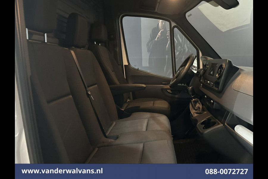 Mercedes-Benz Sprinter 317 CDI 170pk L3H2 Euro6 Airco | Camera | Apple Carplay | Android Auto | Stoelverwarming Bijrijdersbank