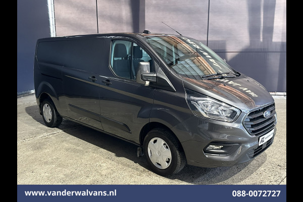 Ford Transit Custom 2.0 TDCI 131pk L2H1 Euro6 Airco | Navigatie | Apple Carplay | LED | 2800kg Trekhaak | Cruisecontrol Parkeersensoren, Bijrijdersbank
