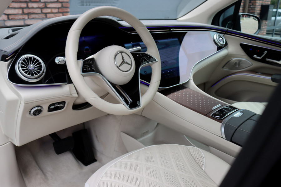 Mercedes-Benz EQS SUV 450+ AMG Line 108 kWh | Luchtvering | Hyperscreen | Achterasbesturing | Distronic+ | Entertainment Achter | Massage | Burmester | Verwarmd Stuurwiel | Tablet | HUD |