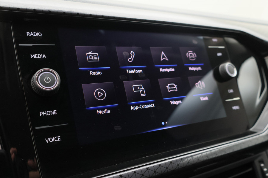 Volkswagen T-Cross 1.0 TSI DSG Style Virtual Cockpit, ACC, Apple Carplay, Camera, LED, DAB, Trekhaak, 17''
