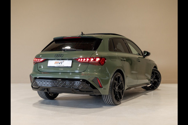 Audi A3 Sportback 35 TFSI 2x S-Line edition / 150pk / Panorama dak / Sonos / Achteruitrij camera /