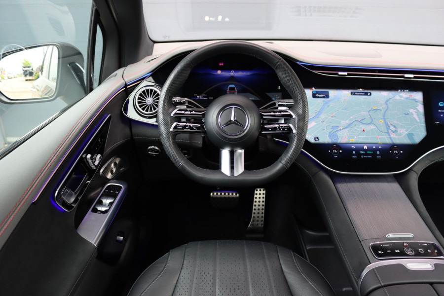 Mercedes-Benz EQE SUV 350 4MATIC AMG Line Premium+ 91 kWh | Luchtvering | Hyperscreen | Achterasbesturing | Distronic+ | Panoramadak | Burmester | Digital Light | Surround Camera | 22kW | Warmtepomp |