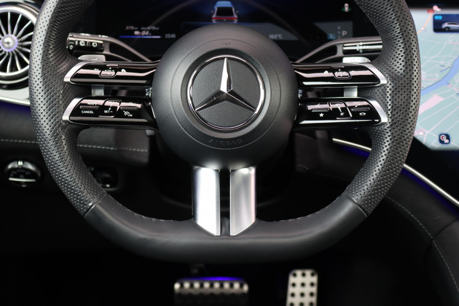 Mercedes-Benz EQE SUV 350 4MATIC AMG Line Premium+ 91 kWh | Luchtvering | Hyperscreen | Achterasbesturing | Distronic+ | Panoramadak | Burmester | Digital Light | Surround Camera | 22kW | Warmtepomp |