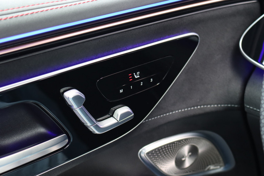 Mercedes-Benz EQE SUV 350 4MATIC AMG Line Premium+ 91 kWh | Luchtvering | Hyperscreen | Achterasbesturing | Distronic+ | Panoramadak | Burmester | Digital Light | Surround Camera | 22kW | Warmtepomp |