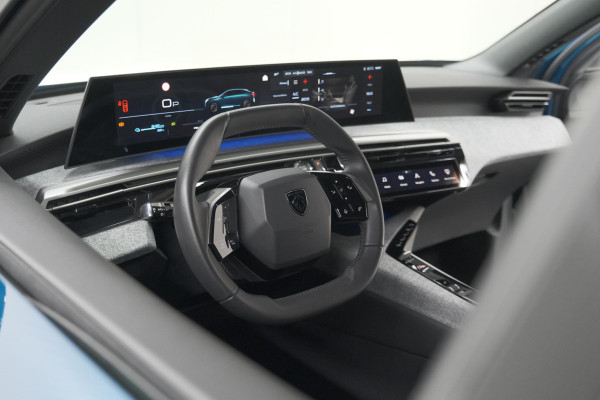 Peugeot E-3008 Allure 73 kWh | 11 KW Lader | Camera | Panoramic Navigation pack