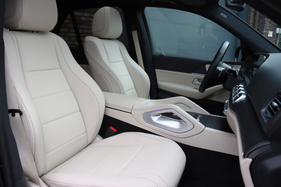 Mercedes-Benz GLE 400 e 4MATIC AMG Line | Luchtvering | Distronic | Burmester | Verwarmd Stuurwiel | Panoramadak | Trekhaak | Stoelverwarming V+A | Augmented Reality | Surround Camera |