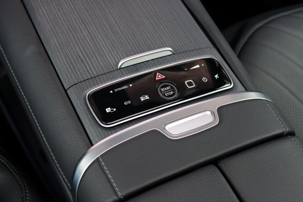 Mercedes-Benz EQE SUV 500 4MATIC AMG Line 91 kWh | Luchtvering | Hyperscreen | Achterasbesturing | Distronic+ | Massage | Nappa Leder | HUD | Stoelventilatie | Trekhaak | Memory | Verwarmd Stuurwiel |