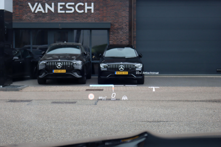 Mercedes-Benz C-Klasse AMG 63 S E Performance | 680 pk | Achterasbesturing | AMG Drivers Package | Distronic+ | Memory | Burmester | AMG Performance Stoelen | AMG-Aero Pakket | HUD | Digital Light |