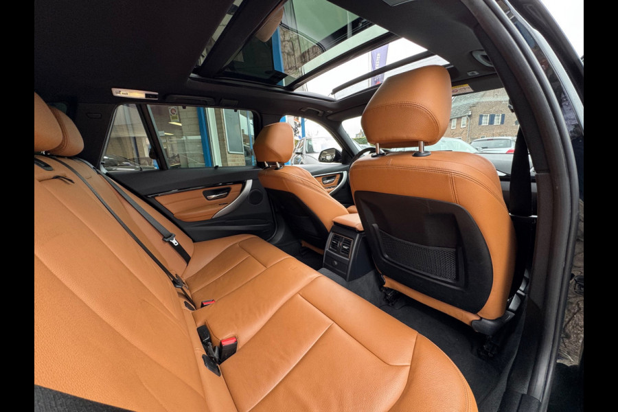 BMW 3 Serie Touring 318i M Sport 2019 AUT PANO CAMERA NAP!