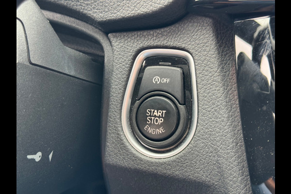BMW 3 Serie Touring 318i M Sport 2019 AUT PANO CAMERA NAP!