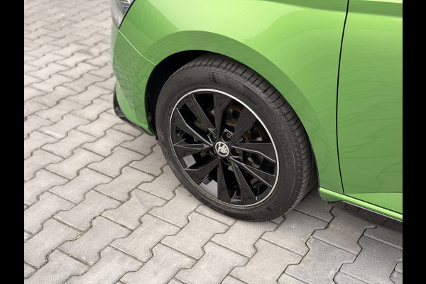 Škoda Fabia 1.0 TSI Monte Carlo Pano LED CarPlay Stoelverwarming Cruise Clima