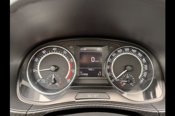 Škoda Fabia 1.0 TSI Monte Carlo Pano LED CarPlay Stoelverwarming Cruise Clima