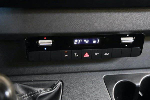 Mercedes-Benz Sprinter 316 CDI OPRIJWAGEN 163PK CRUISE CONTROL CARPLAY CLIMA NAVI TREKHAAK LEASE v/a €172.- p.m. INRUIL MOGELIJK