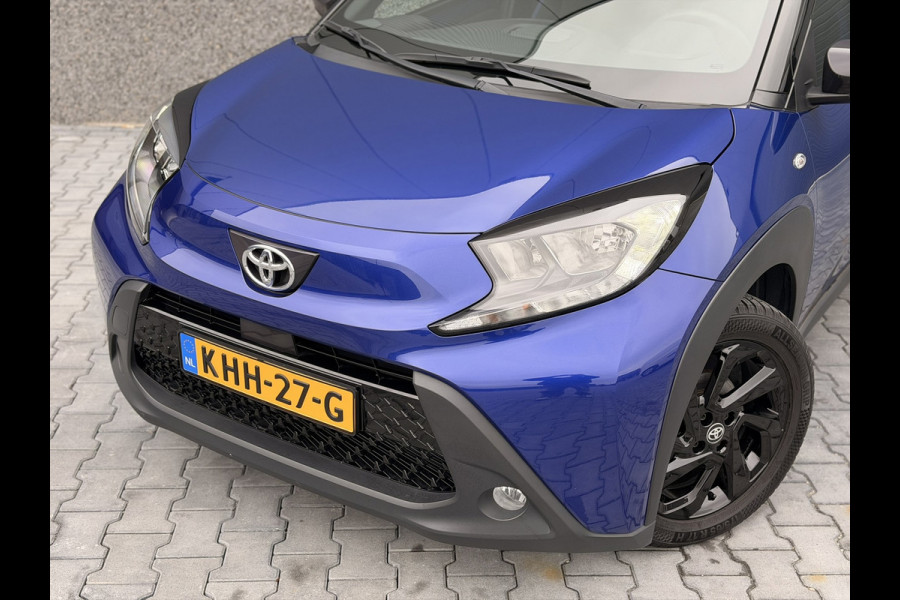 Toyota Aygo X 1.0 VVT-i S-CVT Pulse ACC Clima Stoelverw 17'' CarPlay Camera