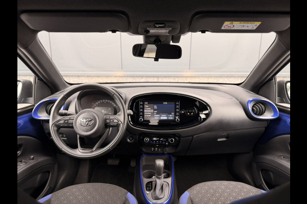 Toyota Aygo X 1.0 VVT-i S-CVT Pulse ACC Clima Stoelverw 17'' CarPlay Camera