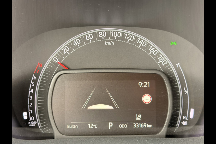 Toyota Aygo X 1.0 VVT-i S-CVT Pulse ACC Clima Stoelverw 17'' CarPlay Camera