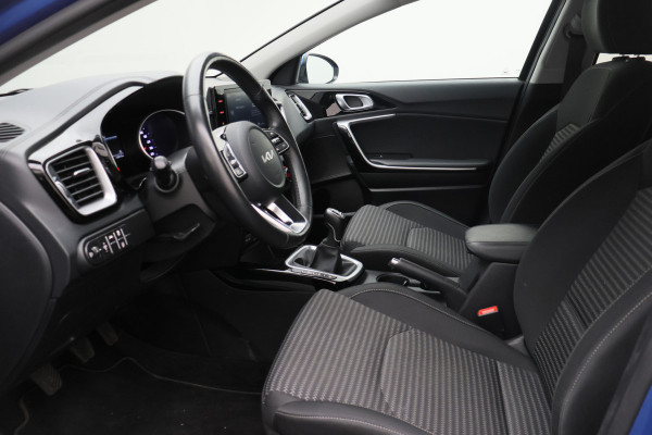 Kia Ceed Sportswagon 1.5 T-GDi DynamicPlusLine Climate, Winterpakket, Cruise, Apple Carplay, Camera, DAB, PDC, 16''