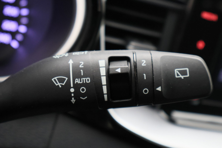 Kia Ceed Sportswagon 1.5 T-GDi DynamicPlusLine Climate, Winterpakket, Cruise, Apple Carplay, Camera, DAB, PDC, 16''