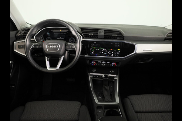 Audi Q3 45 TFSI e Advanced edition 245pk | Trekhaak | Stoelverwarming | Elek. klep | Keyless | ACC | 19inch