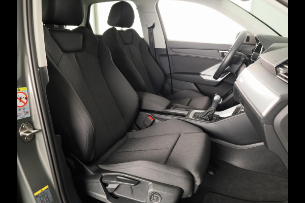 Audi Q3 45 TFSI e Advanced edition 245pk | Trekhaak | Stoelverwarming | Elek. klep | Keyless | ACC | 19inch