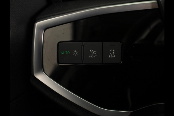 Audi Q3 45 TFSI e Advanced edition 245pk | Trekhaak | Stoelverwarming | Elek. klep | Keyless | ACC | 19inch