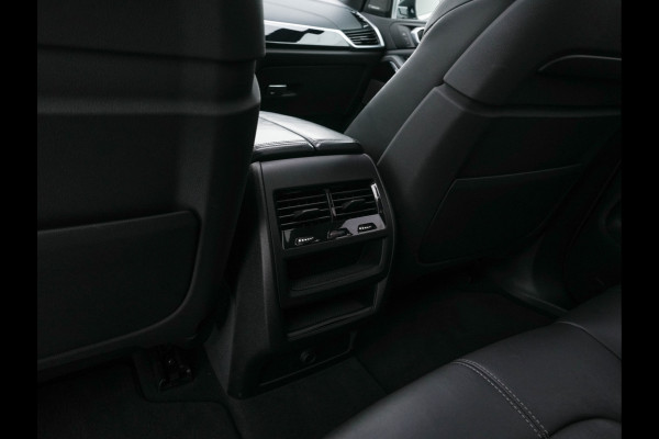 BMW X5 M50d M-Sportpack High Executive Aut. *PANO | HEAD-UP | LASER-LED | LEATHER | SOFT-CLOSE | ADAPTIVE-CRUISE | HARMAN/KARDON | BLIND-SPOT | MEMORY-PACK | TOP-VIEW | DIGI-COCKPIT | NAVI-FULLMAP | ECC | PDC | TOWBAR |