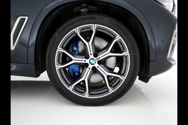 BMW X5 M50d M-Sportpack High Executive Aut. *PANO | HEAD-UP | LASER-LED | LEATHER | SOFT-CLOSE | ADAPTIVE-CRUISE | HARMAN/KARDON | BLIND-SPOT | MEMORY-PACK | TOP-VIEW | DIGI-COCKPIT | NAVI-FULLMAP | ECC | PDC | TOWBAR |