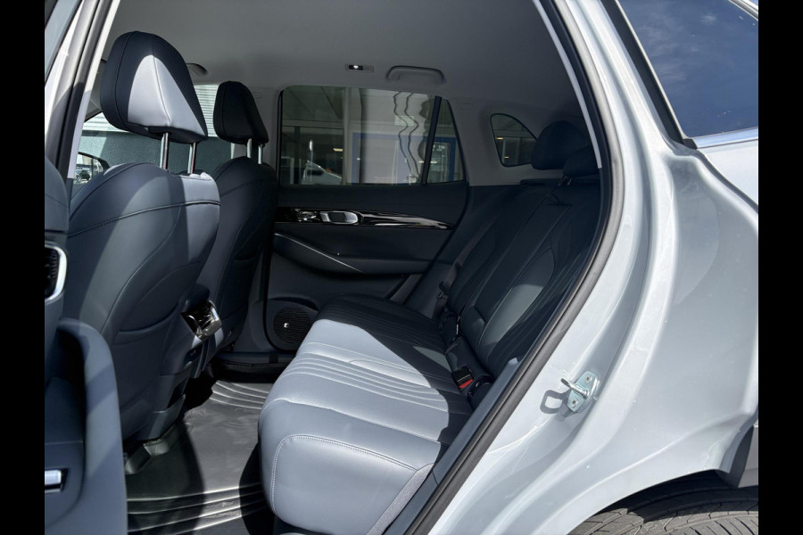 GEELY E5 Pro+ 68 kWh | Stoelverwarming & verkoeling | Warmtepomp | 360 Camera | Parkeersensoren |