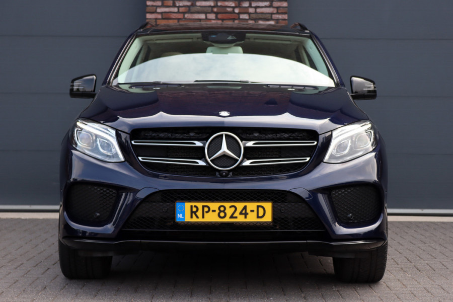 Mercedes-Benz GLE 400 4MATIC AMG Line | Luchtvering | Panoramadak | Trekhaak | Leder | Elek. Stoelen | Surround Camera | Sfeerverlichting | Stoelverwarming | Nightpakket |