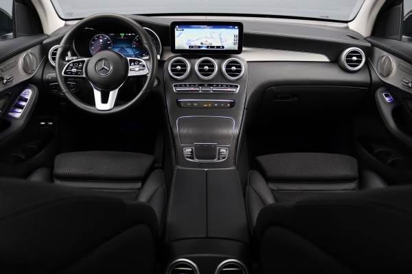 Mercedes-Benz GLC 300e 4MATIC AMG Line Premium+ | Distronic+ | Panoramadak | Burmester | Memory | Trekhaak | Surround Camera | Multibeam LED | Nightpakket | Augmented Reality |
