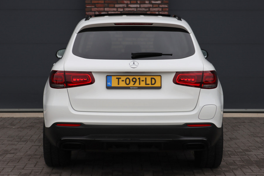Mercedes-Benz GLC 300e 4MATIC AMG Line Premium+ | Distronic+ | Panoramadak | Burmester | Memory | Trekhaak | Surround Camera | Multibeam LED | Nightpakket | Augmented Reality |