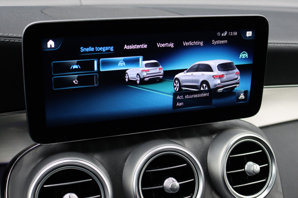 Mercedes-Benz GLC 300e 4MATIC AMG Line Premium+ | Distronic+ | Panoramadak | Burmester | Memory | Trekhaak | Surround Camera | Multibeam LED | Nightpakket | Augmented Reality |