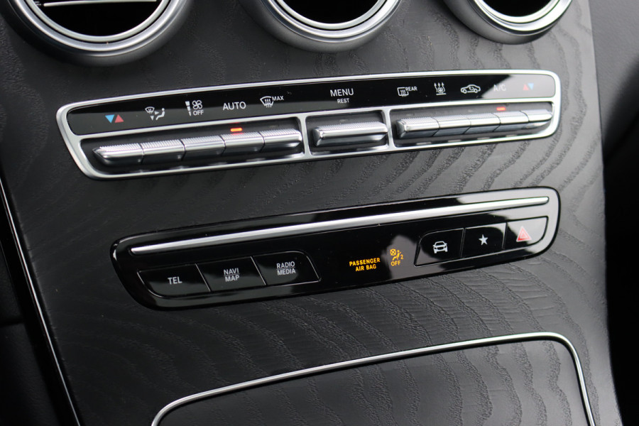 Mercedes-Benz GLC 300e 4MATIC AMG Line Premium+ | Distronic+ | Panoramadak | Burmester | Memory | Trekhaak | Surround Camera | Multibeam LED | Nightpakket | Augmented Reality |