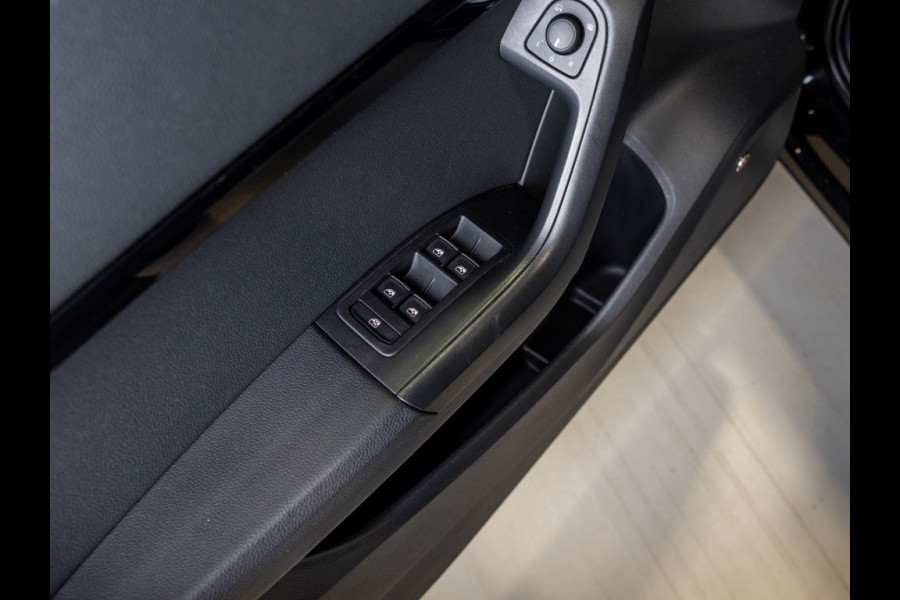 Seat Ateca 150pk / Panoramadak / Achteruitrij camera / Adaptieve cruise control