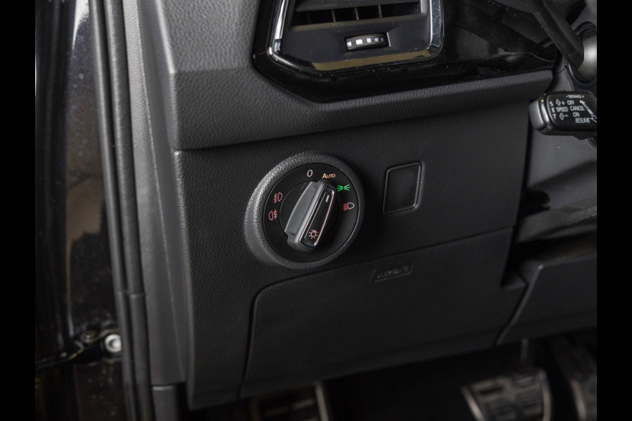 Seat Ateca 150pk / Panoramadak / Achteruitrij camera / Adaptieve cruise control