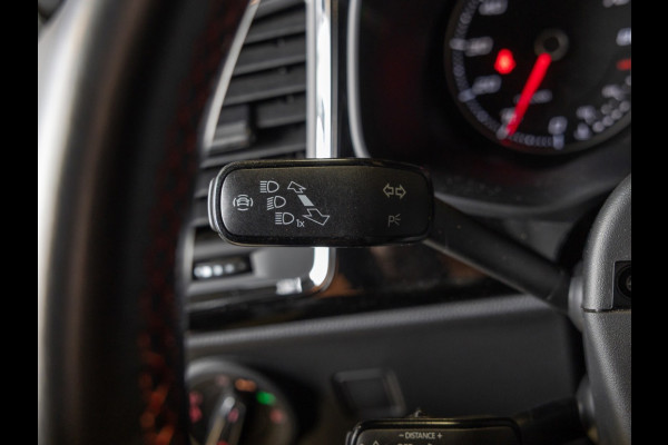 Seat Ateca 150pk / Panoramadak / Achteruitrij camera / Adaptieve cruise control