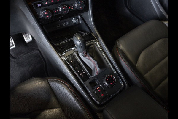 Seat Ateca 150pk / Panoramadak / Achteruitrij camera / Adaptieve cruise control