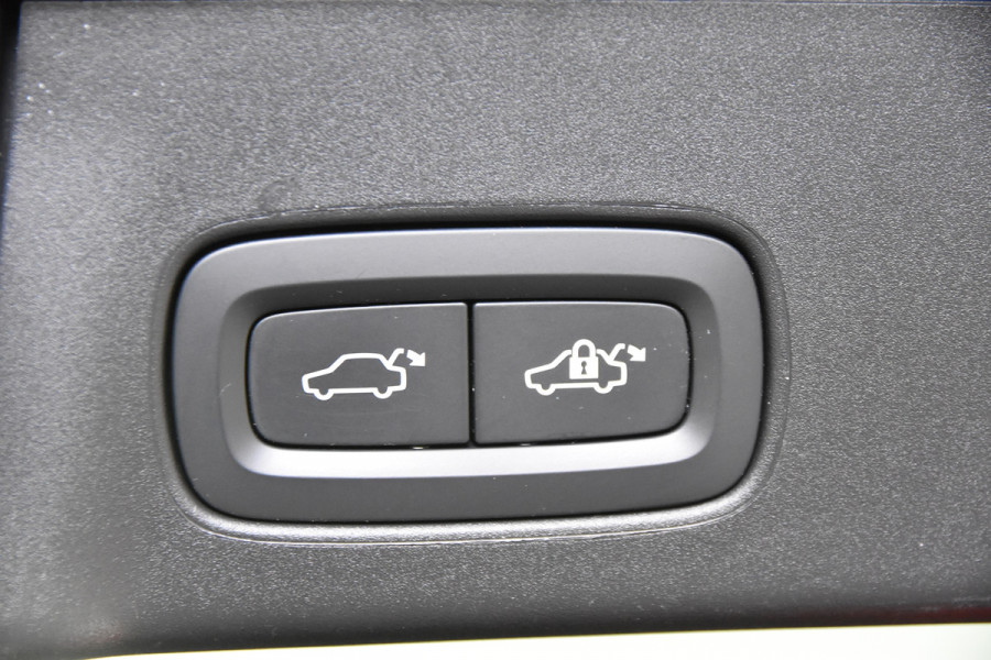 Volvo V90 2.0 B4 Inscription *1ste Eigenaar*Leer*Memory*Trekhaak*