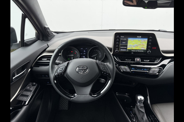 Toyota C-HR 2.0 Hybrid Executive | CarPlay | ACC | Camera | JBL | Keyless | 18 inch