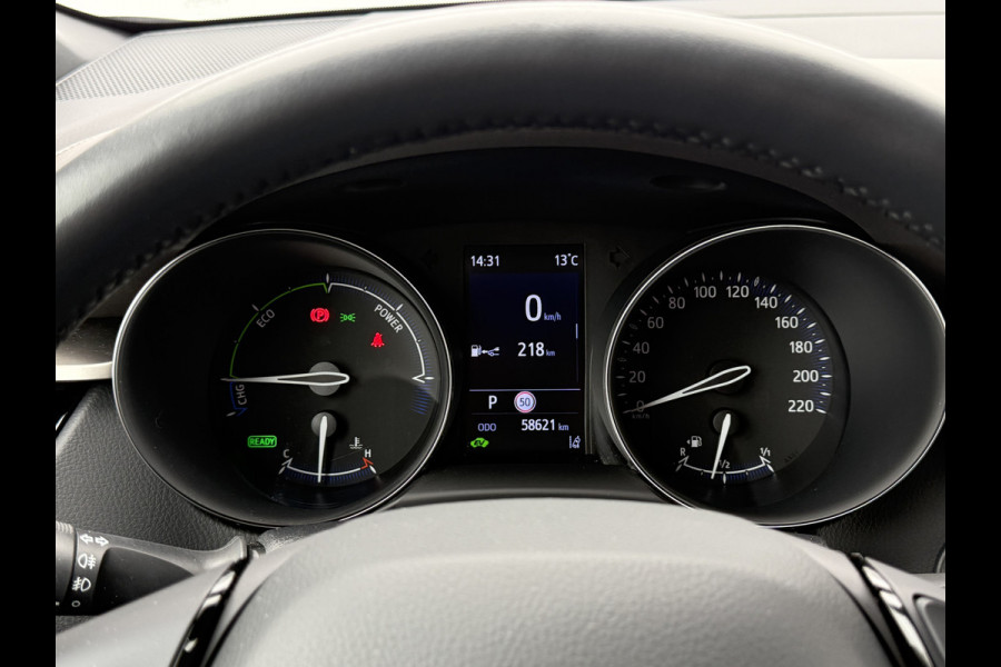 Toyota C-HR 2.0 Hybrid Executive | CarPlay | ACC | Camera | JBL | Keyless | 18 inch
