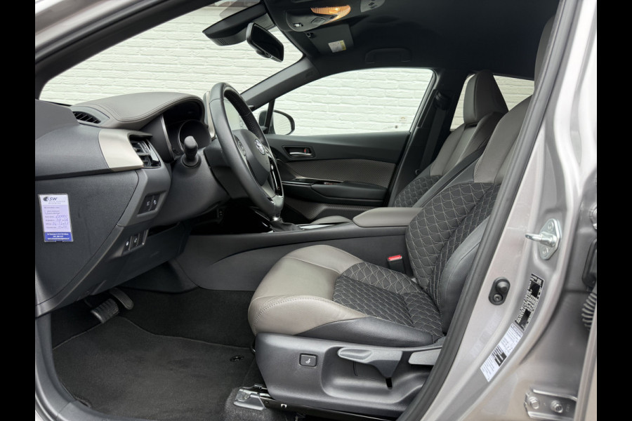 Toyota C-HR 2.0 Hybrid Executive | CarPlay | ACC | Camera | JBL | Keyless | 18 inch