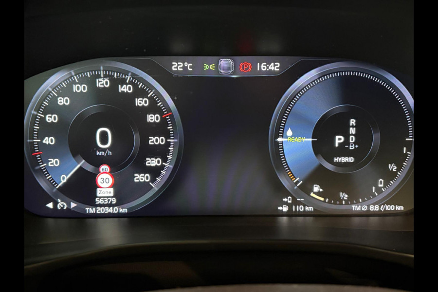 Volvo XC40 T4 Aut. Plug-in Hybrid R-Design Leder Parkeercamera Keyless 211pk