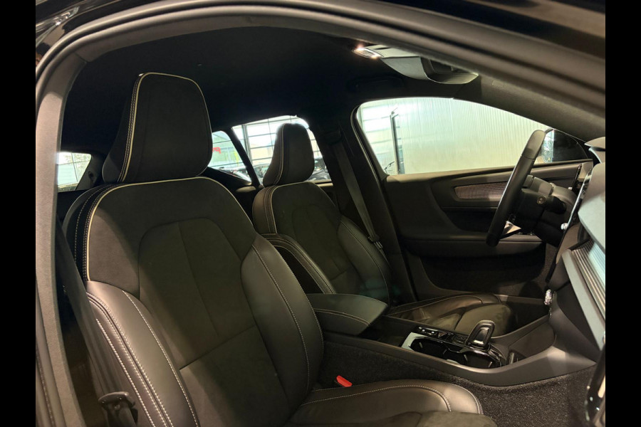 Volvo XC40 T4 Aut. Plug-in Hybrid R-Design Leder Parkeercamera Keyless 211pk