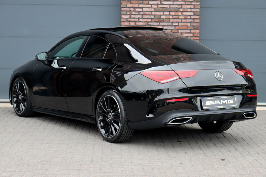 Mercedes-Benz CLA-Klasse 180 AMG Line | Panoramadak | Memory | Sfeerverlichting | Camera | Advanced Sound System | Keyless Go | Zitcomfortpakket | Cruise Control | Multibeam LED |