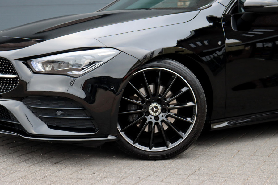 Mercedes-Benz CLA-Klasse 180 AMG Line | Panoramadak | Memory | Sfeerverlichting | Camera | Advanced Sound System | Keyless Go | Zitcomfortpakket | Cruise Control | Multibeam LED |