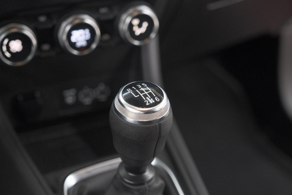 Renault Captur TCe 90 Techno | Camera | Navigatie | Apple Carplay | Parkeersensoren