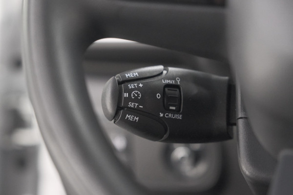 Citroën C3 PureTech 82 Feel Edition | Parkeersensoren | Apple Carplay | Navigatie | Climate Control