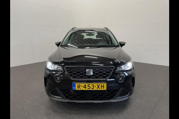 Seat Arona 1.0 TSI Style Airco ECC Navi Carplay PDC VA Cruise Control Full LED 17" LM Velgen