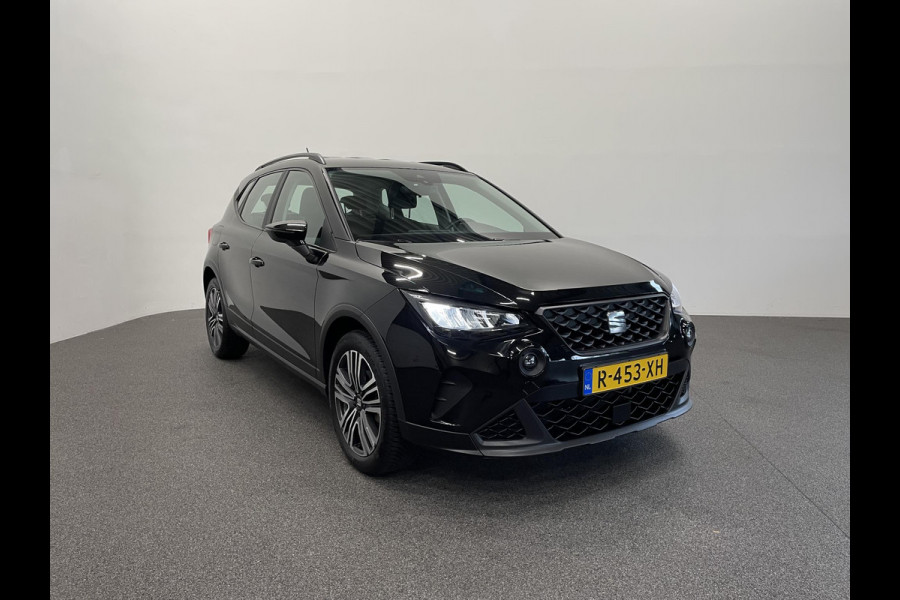 Seat Arona 1.0 TSI Style Airco ECC Navi Carplay PDC VA Cruise Control Full LED 17" LM Velgen